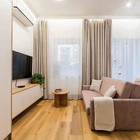 Apartment Stacja Jezyce Deluxe With Garden By Bookinghost Poznan